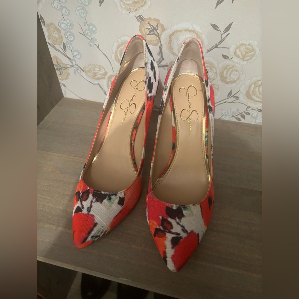 Jessica Simpson multicolor heels. NWOT